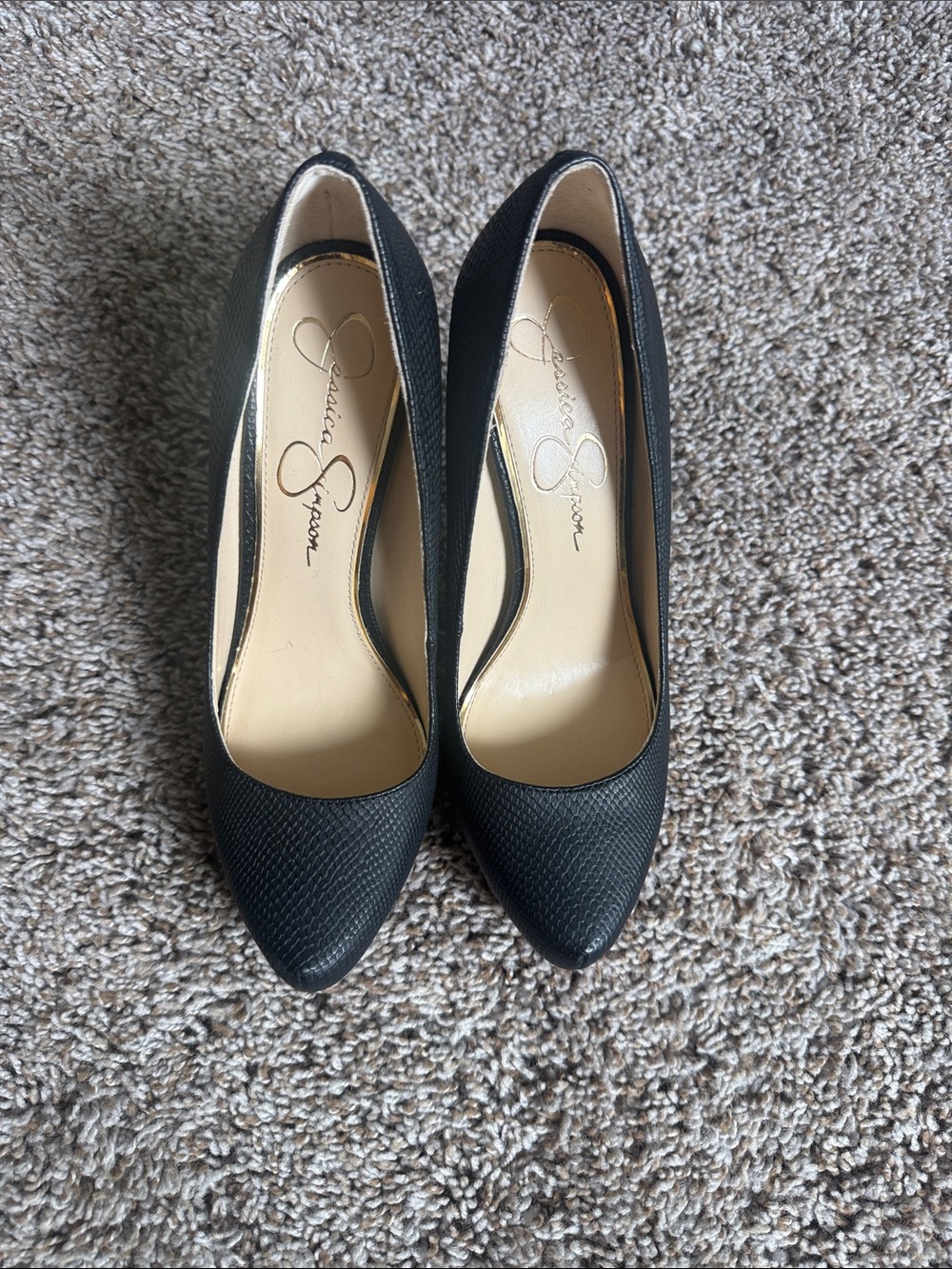 Jessica Simpson Black Textured Pointed-Toe Heels